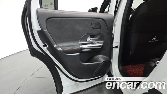 Mercedes-Benz EQA EQA250 AMG Package