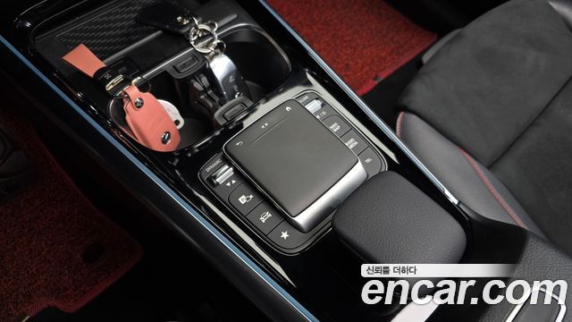 Mercedes-Benz EQA EQA250 AMG Package