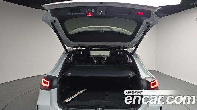 Mercedes-Benz EQA EQA250 AMG Package