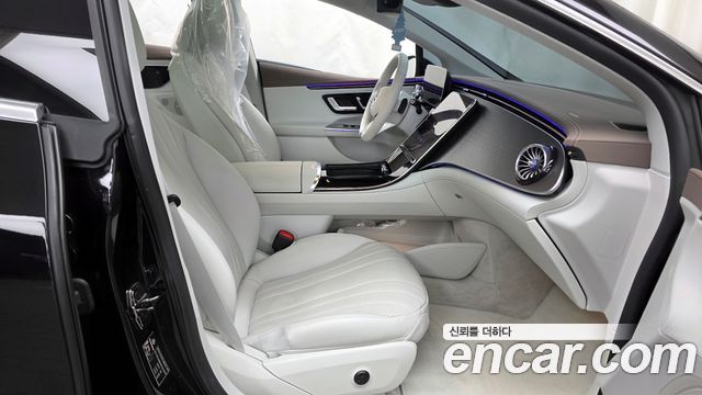 Mercedes-Benz EQE EQE350+