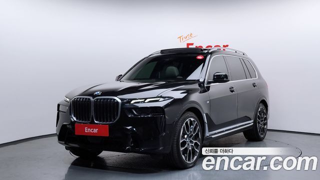 BMW X7 xDrive 40i M Sport 7STR