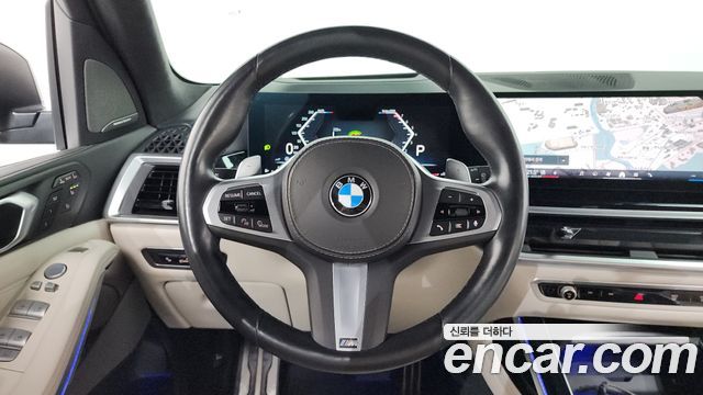 BMW X7 xDrive 40i M Sport 7STR
