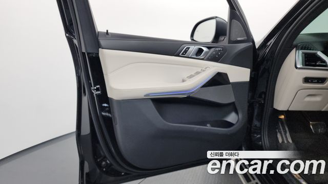 BMW X7 xDrive 40i M Sport 7STR
