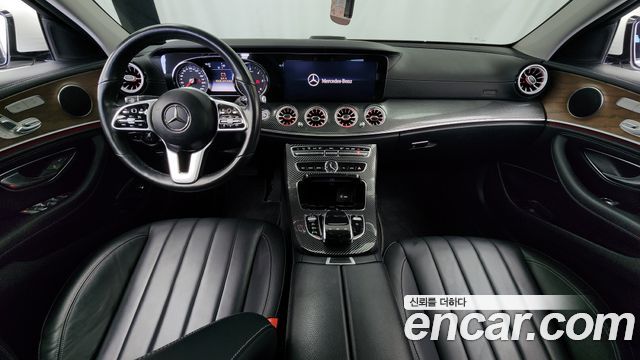 Mercedes-Benz E-Class E220d 4MATIC Exclusive