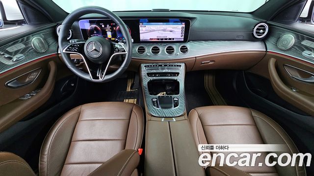 Mercedes-Benz E-Class E350 4MATIC Exclusive