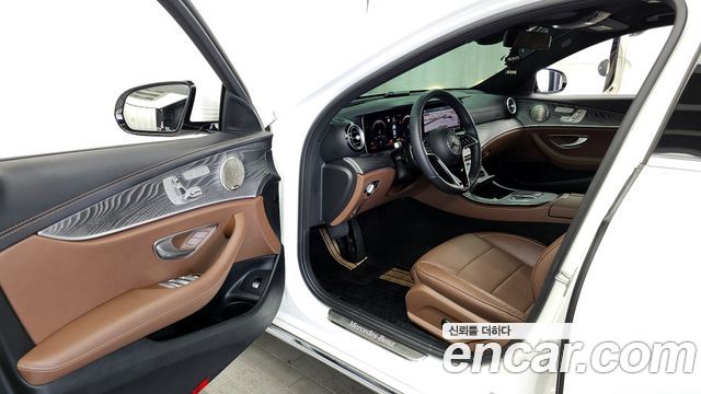 Mercedes-Benz E-Class E350 4MATIC Exclusive