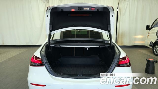 Mercedes-Benz E-Class E350 4MATIC Exclusive