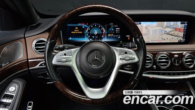 Mercedes-Benz S-Class S560L 4MATIC