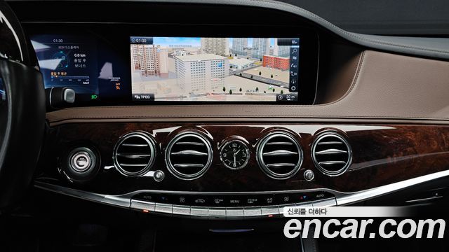 Mercedes-Benz S-Class S560L 4MATIC