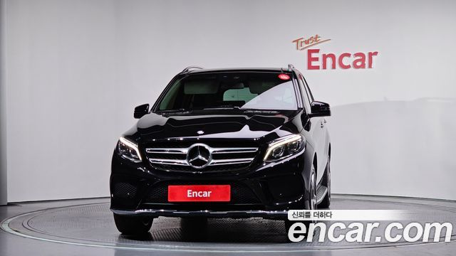 Mercedes-Benz GLE-Class GLE350 d 4MATIC