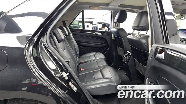 Mercedes-Benz GLE-Class GLE350 d 4MATIC