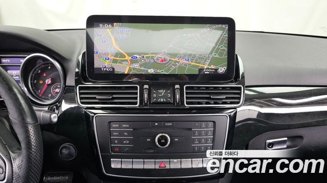 Mercedes-Benz GLE-Class GLE350 d 4MATIC