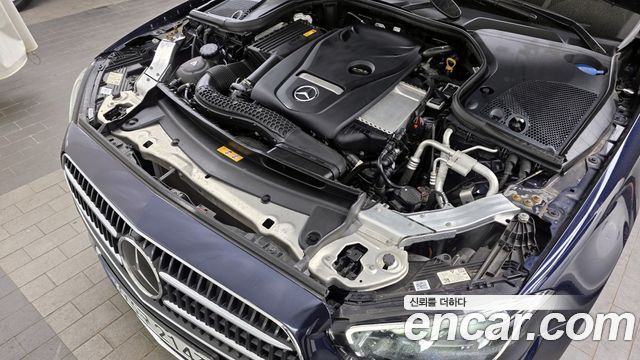 Mercedes-Benz E-Class E250 Avantgarde