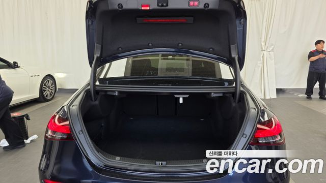 Mercedes-Benz E-Class E250 Avantgarde