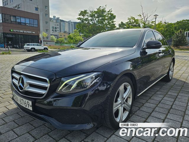 Mercedes-Benz E-Class E200 Avantgarde