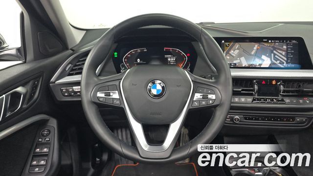 BMW 1-Series 118d Sport