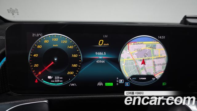 Mercedes-Benz EQB EQB300 4MATIC AMG Line
