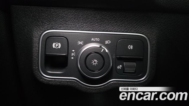Mercedes-Benz EQB EQB300 4MATIC AMG Line