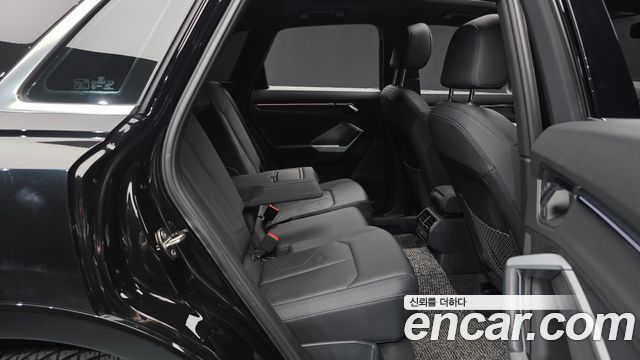 Audi Q3 35 TDI Premium