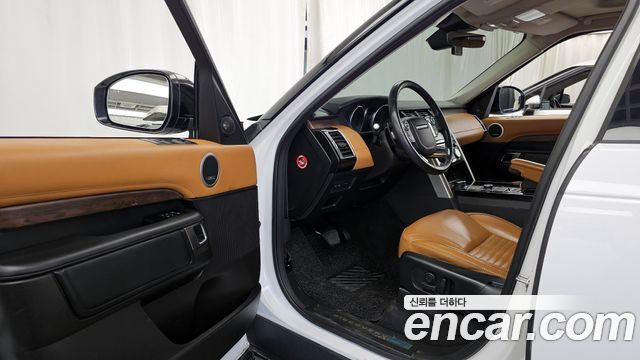 Land Rover Discovery 3.0 TD6 HSE Luxury