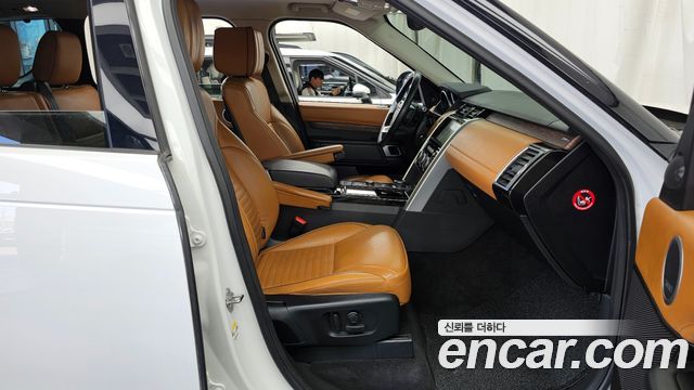 Land Rover Discovery 3.0 TD6 HSE Luxury