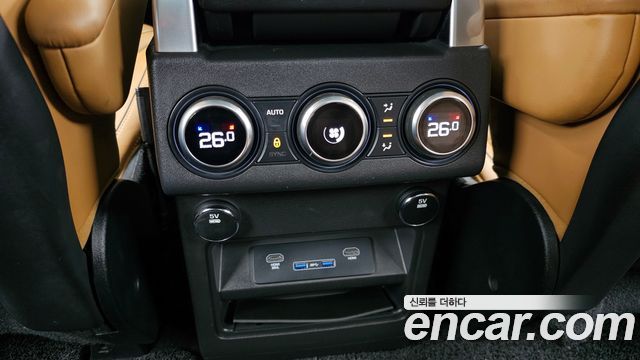 Land Rover Discovery 3.0 TD6 HSE Luxury