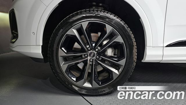 Audi Q7 55 TFSI Quattro Premium