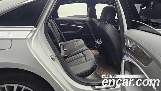 Audi A6 45 TFSI Quattro Premium