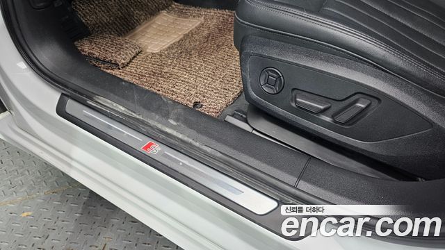 Audi A6 45 TFSI Quattro Premium