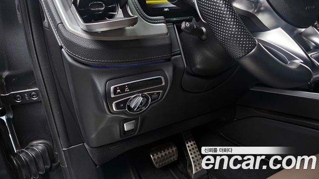 Mercedes-Benz G-Class AMG G63