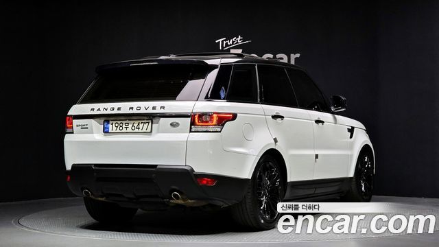 Land Rover Range Rover Sport 3.0 SDV6 HSE
