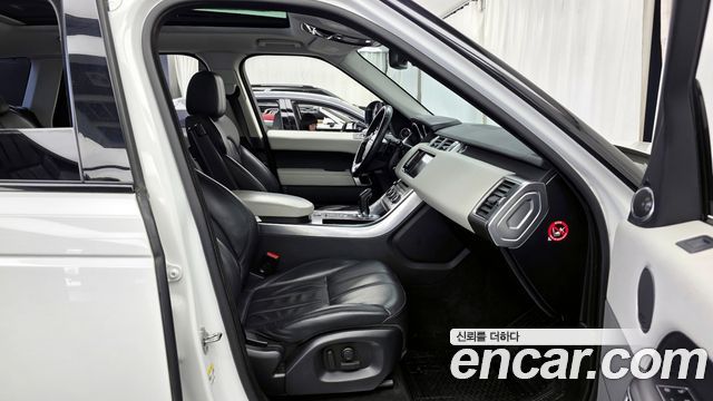 Land Rover Range Rover Sport 3.0 SDV6 HSE
