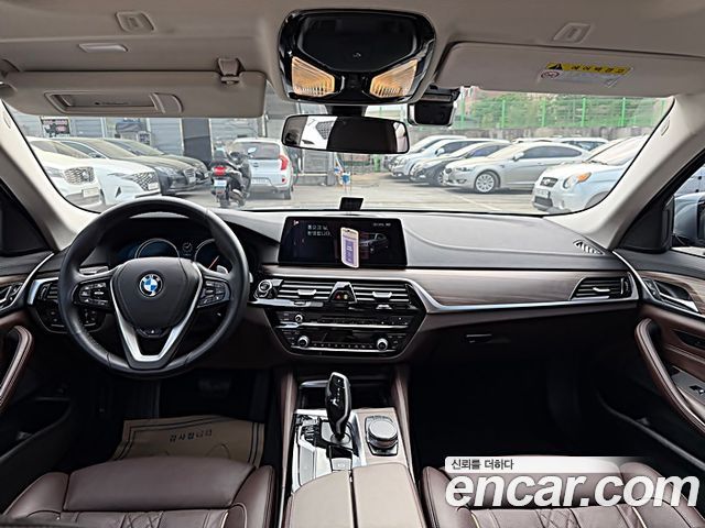 BMW 5-Series 530i Luxury Plus