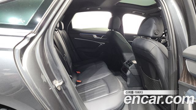 Audi A6 45 TFSI Quattro Premium