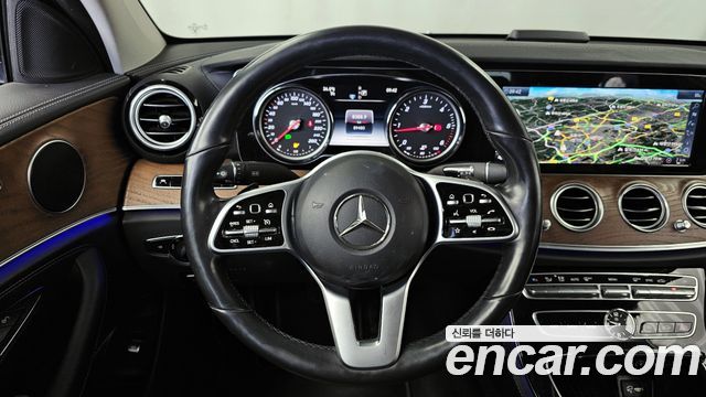 Mercedes-Benz E-Class E220d 4MATIC Exclusive