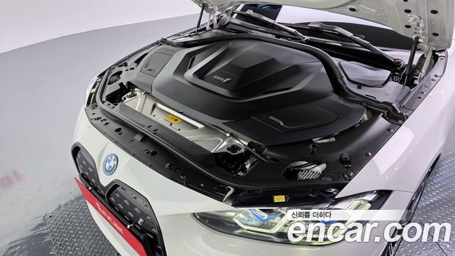 BMW i4 eDrive40 M Sports Pro