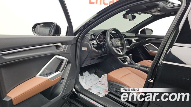 Audi Q3 40 TFSI Quattro Premium