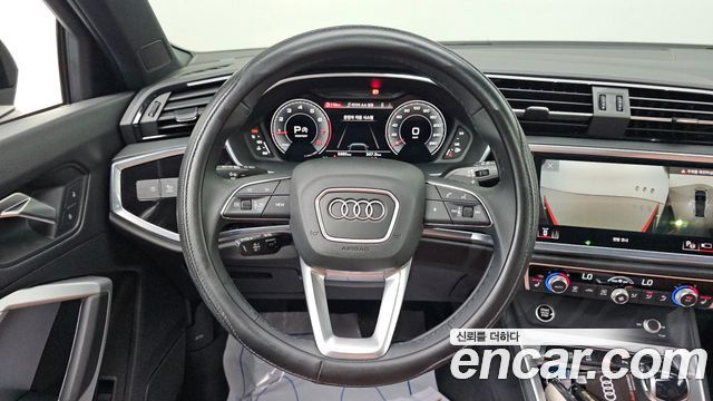 Audi Q3 40 TFSI Quattro Premium