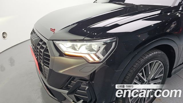 Audi Q3 40 TFSI Quattro Premium