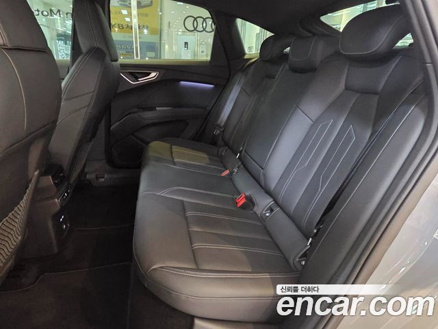 Audi Q4 e-tron 45 Sportback