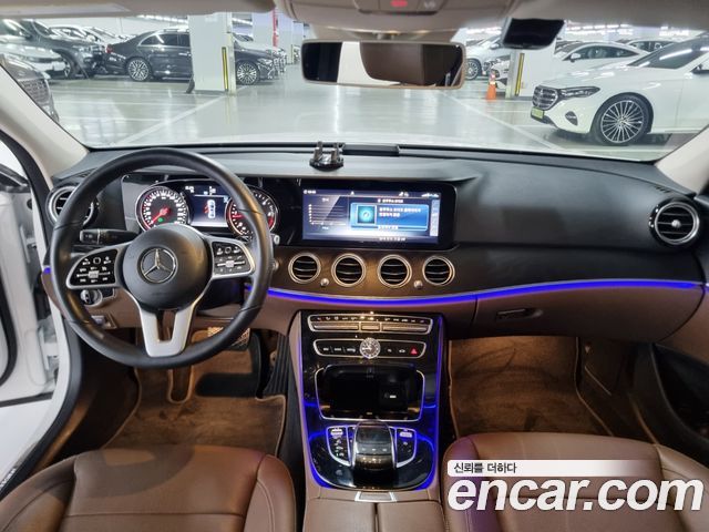 Mercedes-Benz E-Class E220d Avantgarde
