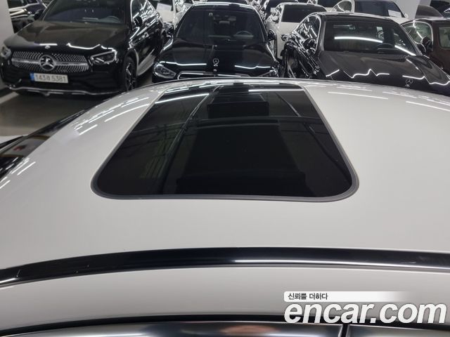 Mercedes-Benz E-Class E220d Avantgarde