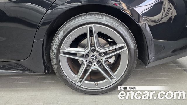 Mercedes-Benz CLS-Class CLS300d AMG Line