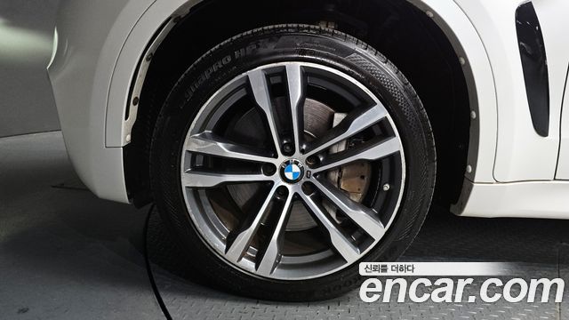 BMW X6 M50d