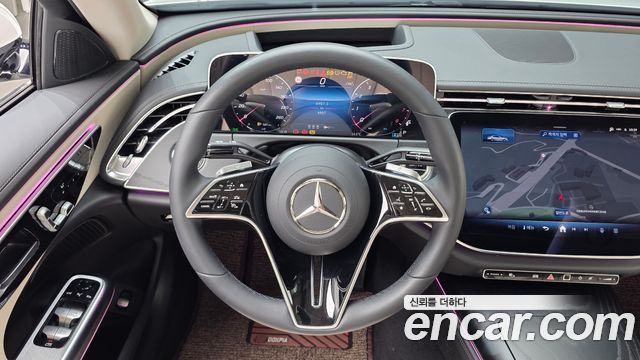 Mercedes-Benz E-Class E200 Avantgarde