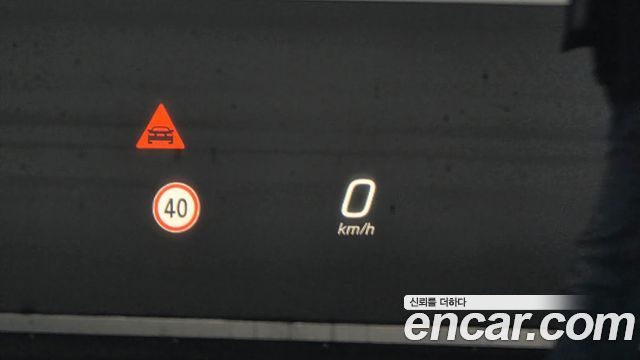 Mercedes-Benz E-Class E200 Avantgarde