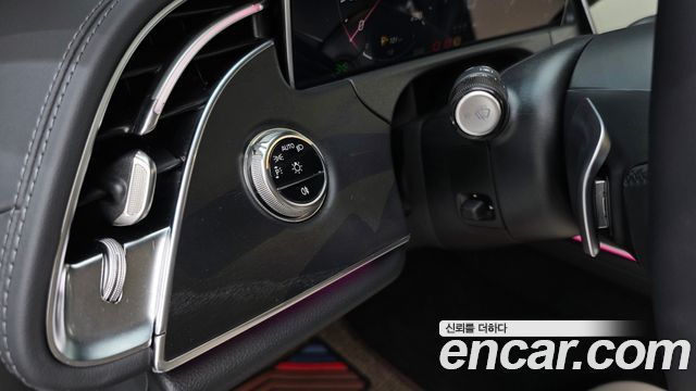 Mercedes-Benz E-Class E200 Avantgarde