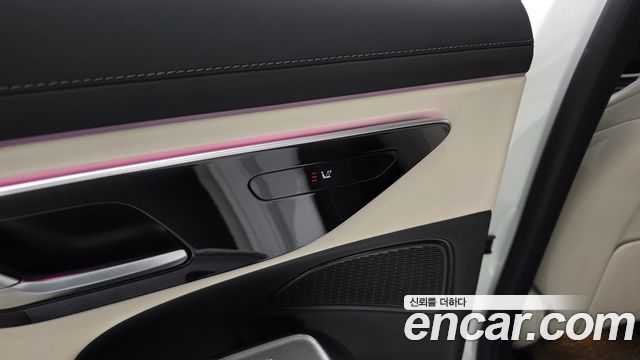 Mercedes-Benz E-Class E200 Avantgarde