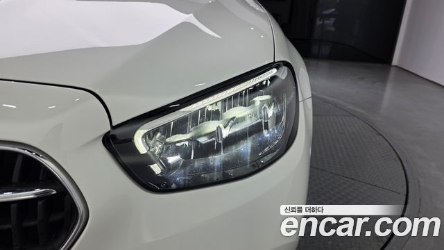 Mercedes-Benz E-Class E250 Avantgarde
