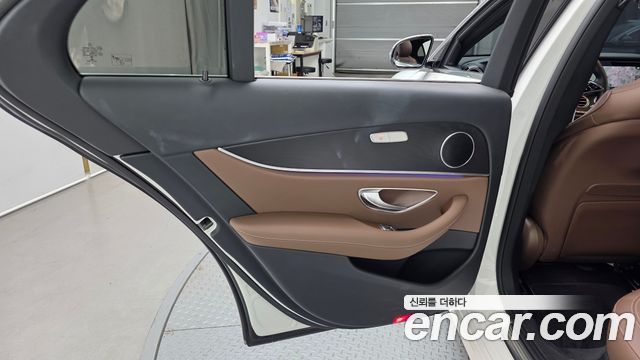Mercedes-Benz E-Class E250 Avantgarde